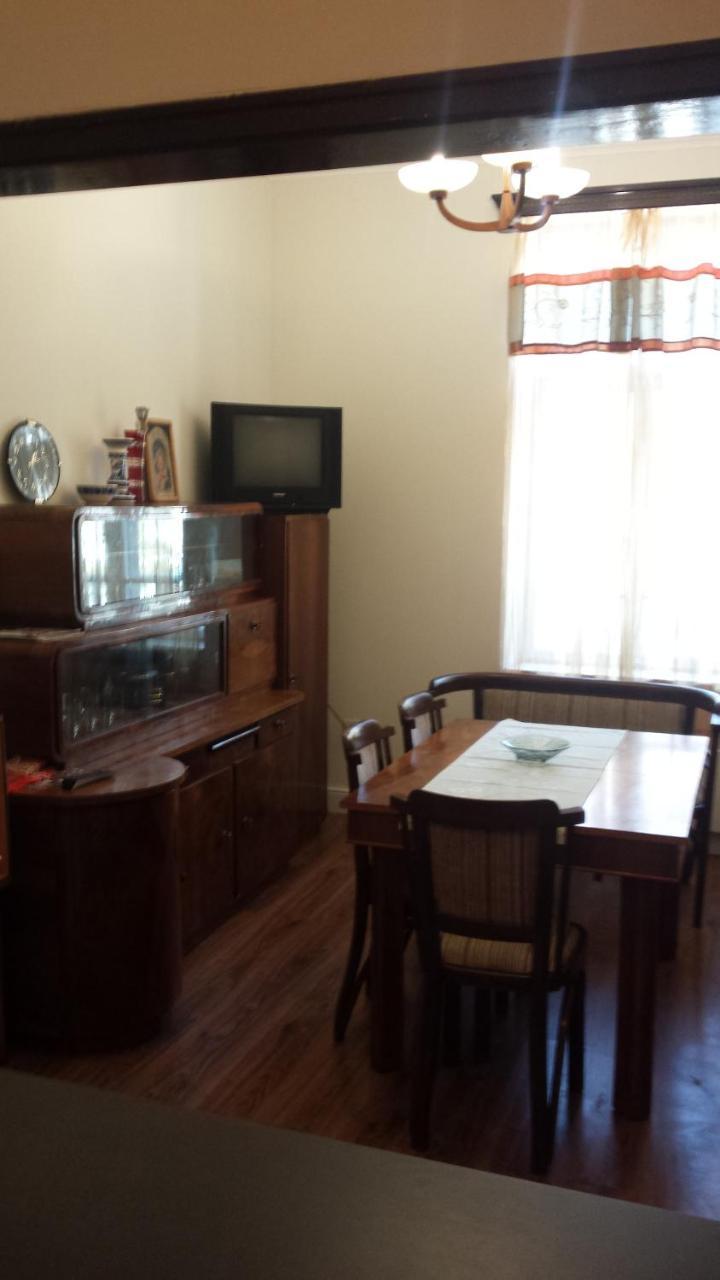 Apartament Stonel Veliko Tŭrnovo Eksteriør bilde