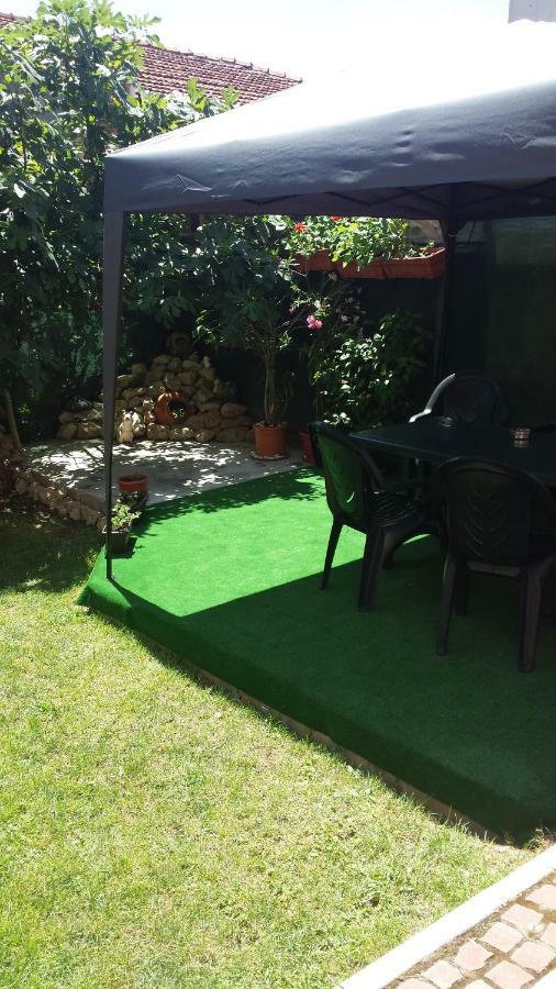 Apartament Stonel Veliko Tŭrnovo Eksteriør bilde